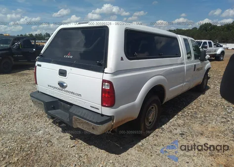 2016 Ford F-250 Xl z USA, uszkodzony, nr VIN 1FT7X2A6XGEB78343
